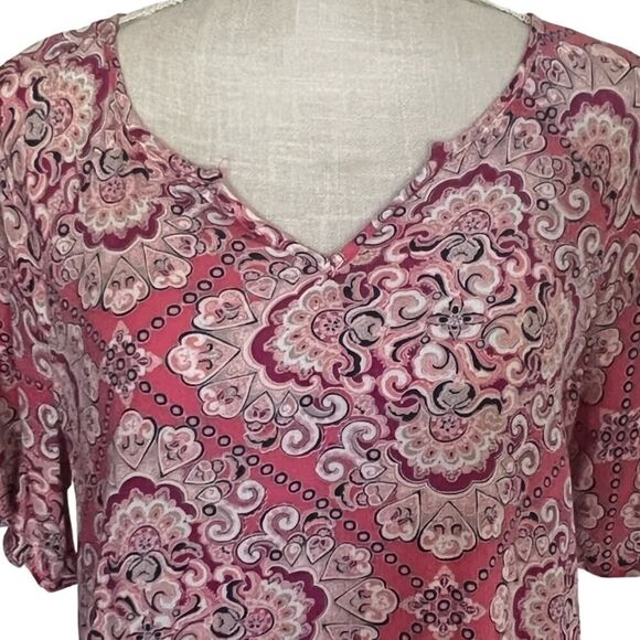 Medium, Pink Paisley w/ Bottom Lace Trim & Flutter Sleeves, Notch V Neck Top - Picture 2 of 5